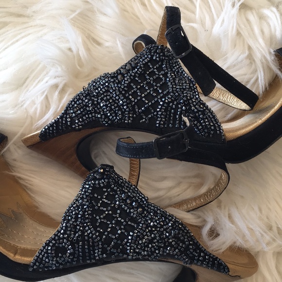 Stephane Kelian Paris Black Suede Beaded Heels/Sandals - Picture 14 of 16